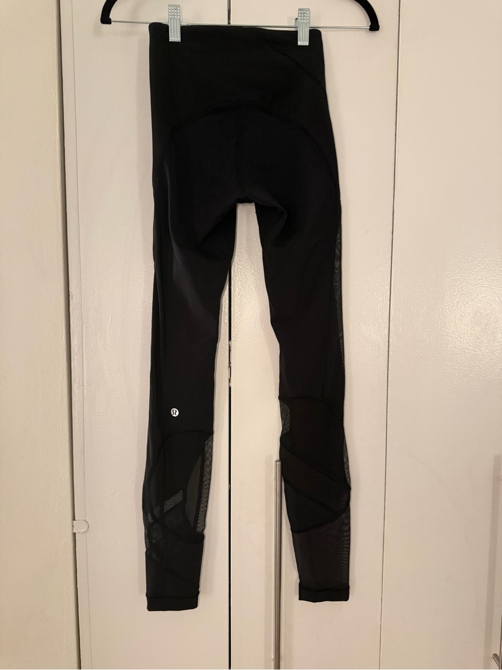 lululemon Black Mesh Panel Leggings — Size 2